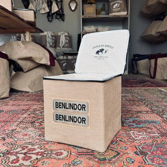 Burlap box mellan